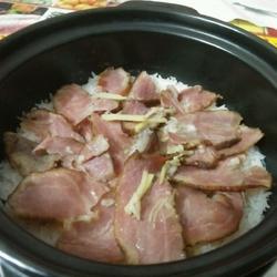 腊肉煲仔饭的做法[图]