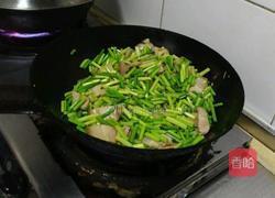 蒜苗五花肉的做法图解6