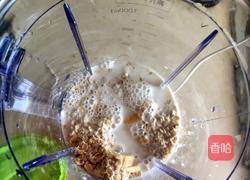 香蕉牛奶燕麦饮的做法图解4