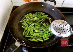 果仁拌芦笋的做法图解3
