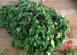 香椿炒蛋的做法图解2