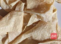 豆腐皮包肉的做法图解2