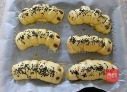 毛毛虫肉松面包的做法图解15