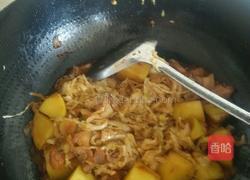 猪肉烩酸菜的做法图解5