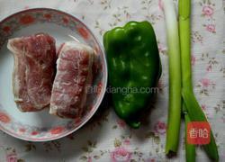甜酱爆炒肉的做法图解1