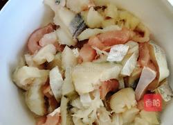 一鱼两吃--糖醋鱼块,辣子鱼块的做法图解2