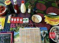 自卷寿司的做法图解1