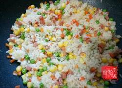 蛋包饭的做法图解2