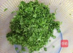 艾草煎鸡蛋的做法图解2