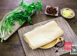 鲜香烫干丝的做法图解1