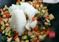 Pineapple Chicken Fried Rice Recipe Illustration 7