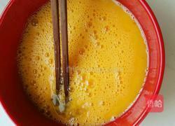 枸杞尖炒鹅蛋的做法图解2