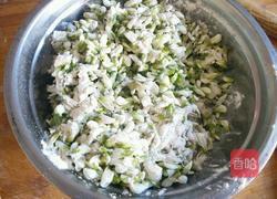 蒸槐花的做法图解3