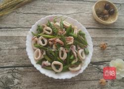 芦笋炒鱿鱼的做法图解8