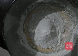 草莓蛋糕的做法图解2