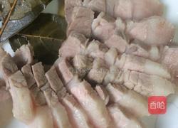 青椒胡萝卜烧肉的做法图解4