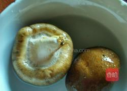 香菇鸡蛋饼的做法图解2