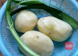 干煸土豆片的做法图解1