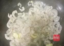 爆炒虾仁的做法图解5
