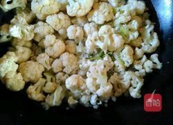 素炒菜花的做法图解3