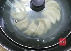 水煎油饺的做法图解4
