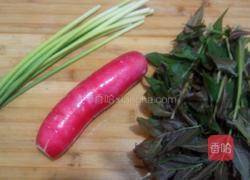 香椿拌菜的做法图解1