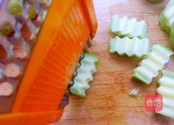 凉拌酸辣黄瓜的做法图解4