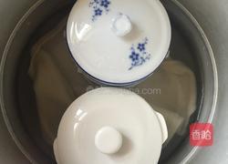 百合银耳雪梨汤的做法图解3