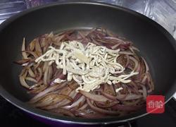 洋葱炒肉丝的做法图解8