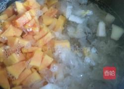 木瓜梨子银耳汤的做法图解8