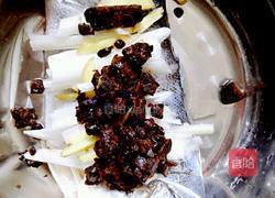 豆豉蒸鲈鱼的做法图解2