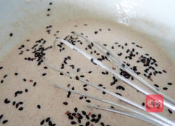肉桂黑芝麻松饼的做法图解2