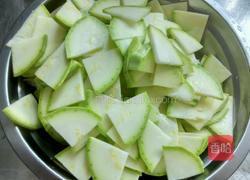 西葫芦炒虾皮的做法图解2