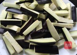椒麻茄子的做法图解1