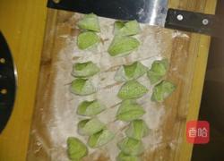 豇豆萝卜饺子的做法图解1