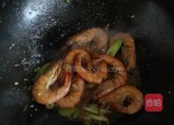 蒜香大虾的做法图解5