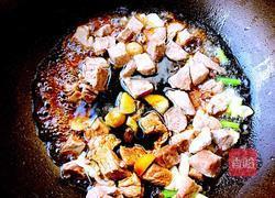 梅花肉炖粉条的做法图解9