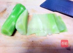 莴笋拌木耳的做法图解3