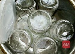 自制水果酸奶的做法图解3