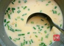萝卜黄瓜鸡蛋卷的做法图解3