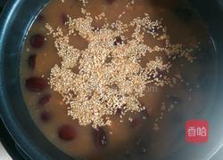 桂圆大枣八宝粥的做法图解5