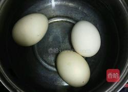 艾叶煲鸡蛋的做法图解3