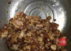 面条菜肉包子的做法图解6