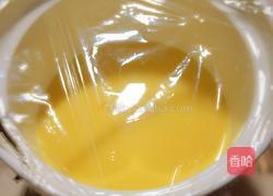 牛奶炖蛋的做法图解3