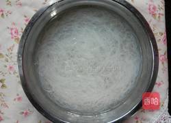 凉拌菠菜粉丝的做法图解2