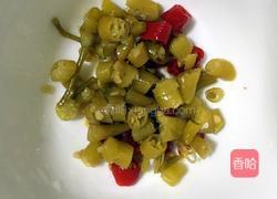 泡椒炒鸭肾的做法图解3