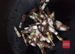 水竹笋炒腊肠的做法图解5