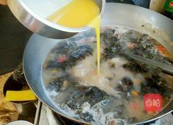 番茄紫菜蛋花汤的做法图解6