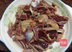 鸡胗炒青椒的做法图解2