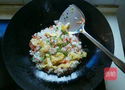 鸡蛋火腿炒饭(快手饭)的做法图解8